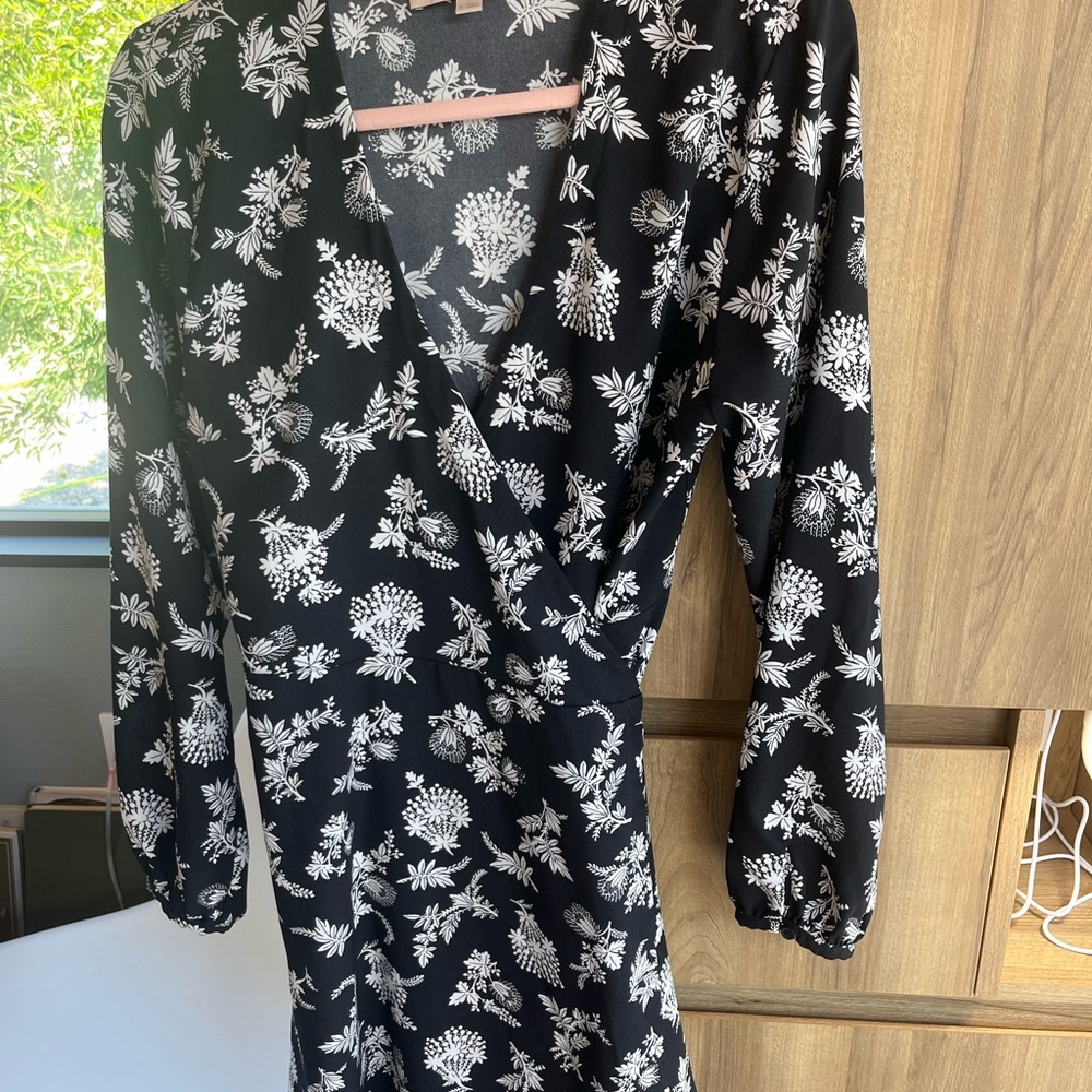 LOFT Monochrome Floral Wrap Dress